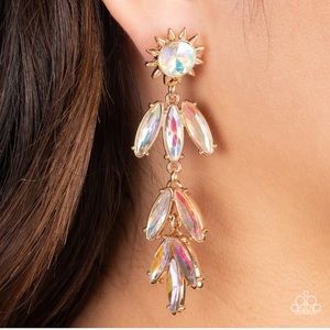 NWT Space Age Sparkle Gold Post Earrings(Last One)